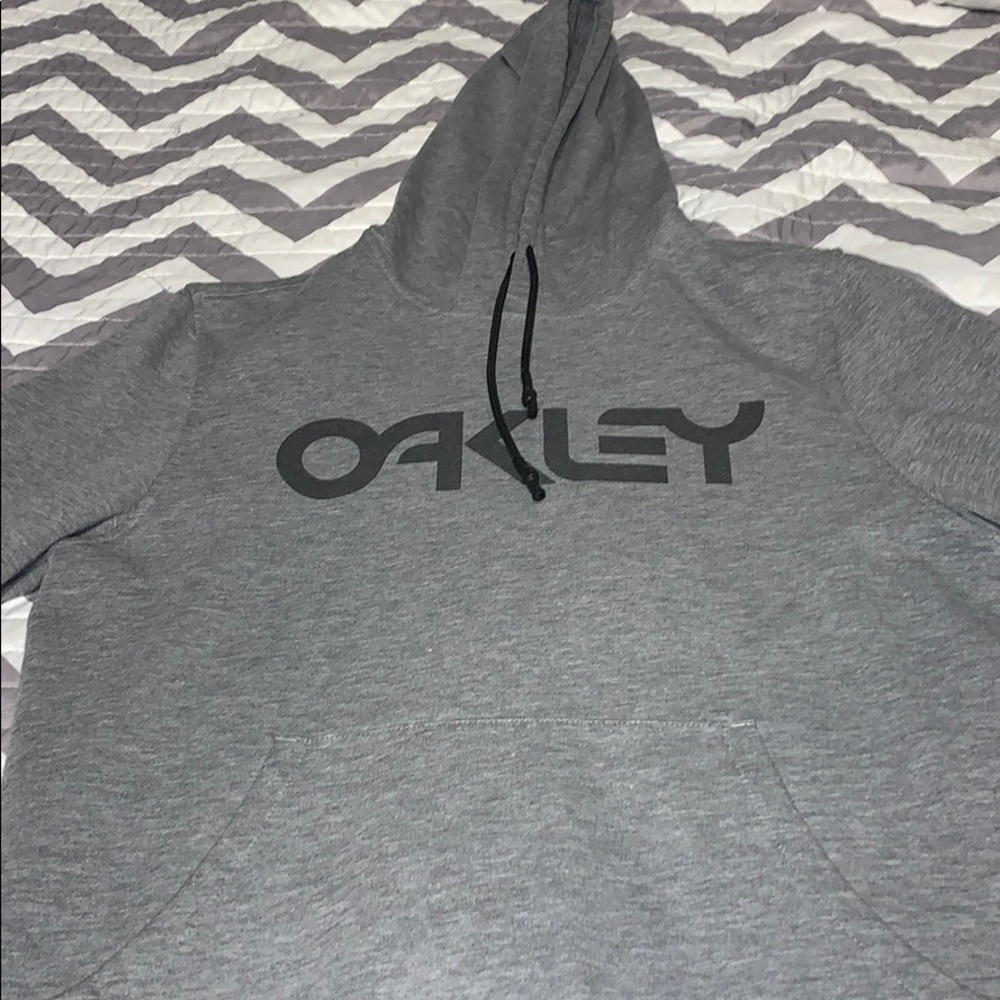 Oakley hoodie